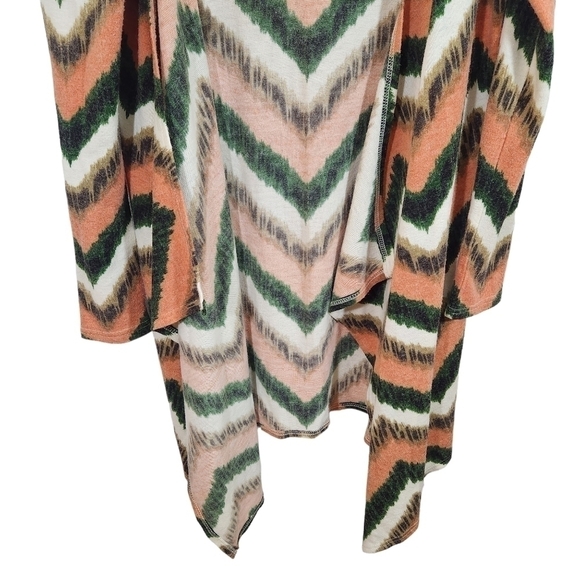 LOVELYGIRL Boho Chevron Print Waterfall Cardigan Size Small - Picture 5 of 11